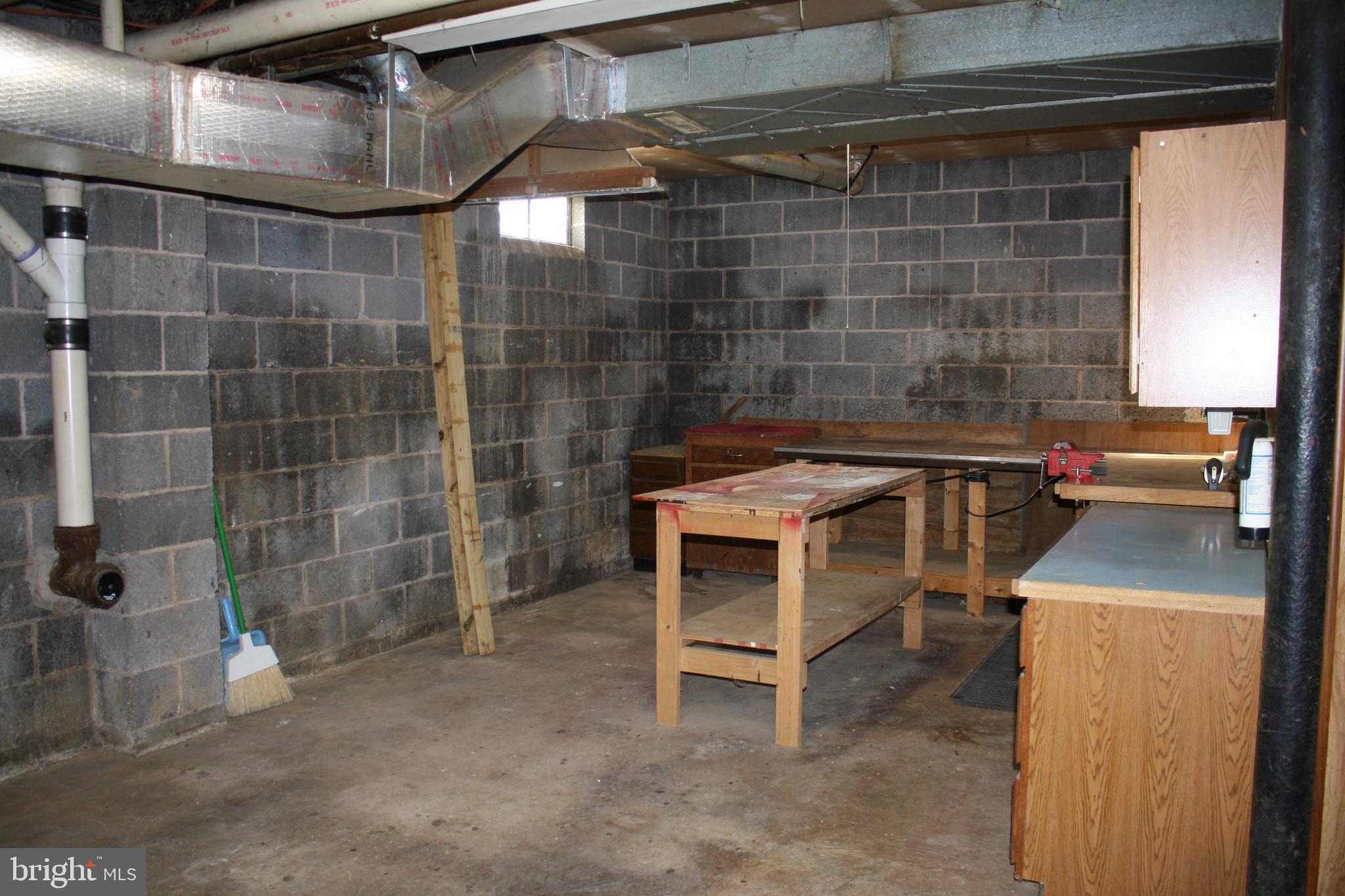 4105 Linglestown Road Harrisburg, PA 17112 - Photo 31 of 35