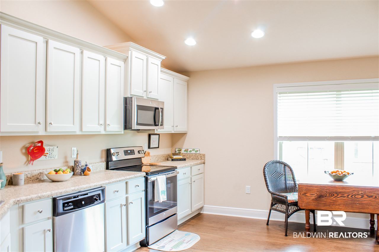22065 Garland Loop Silverhill, AL 36576 - Photo 12 of 39