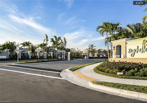 $4,500 | 2555 Seychelles Drive, Unit 402, Naples, FL 34112