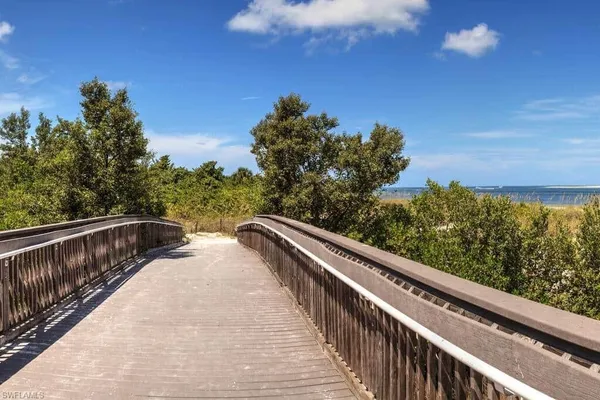 $4,500 | 2555 Seychelles Drive, Unit 402, Naples, FL 34112