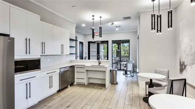 $585,000 | 11160 Fieldstone Drive, Palmetto, FL 34221