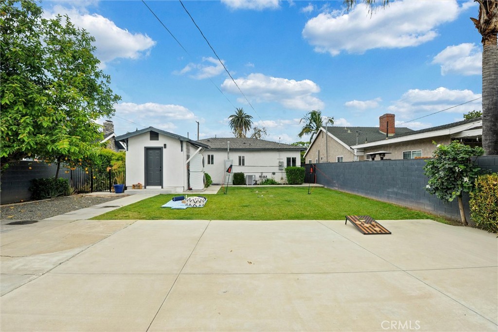 929 North Sunset Avenue Azusa, CA 91702 - Photo 24 of 30