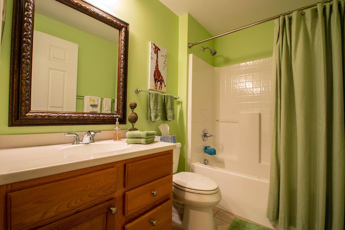 1776 Ridgecliff Road Columbus, OH 43221 - Photo 24 of 29
