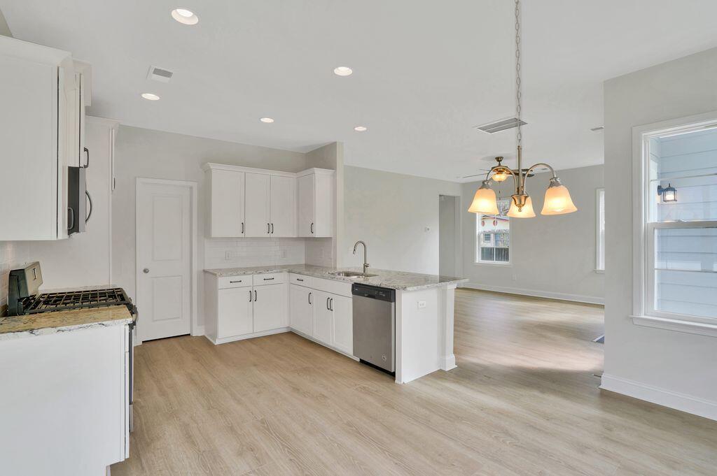 8703 Revival Road North Charleston, SC 29420 - Photo 6 of 18 5U6jYgNH