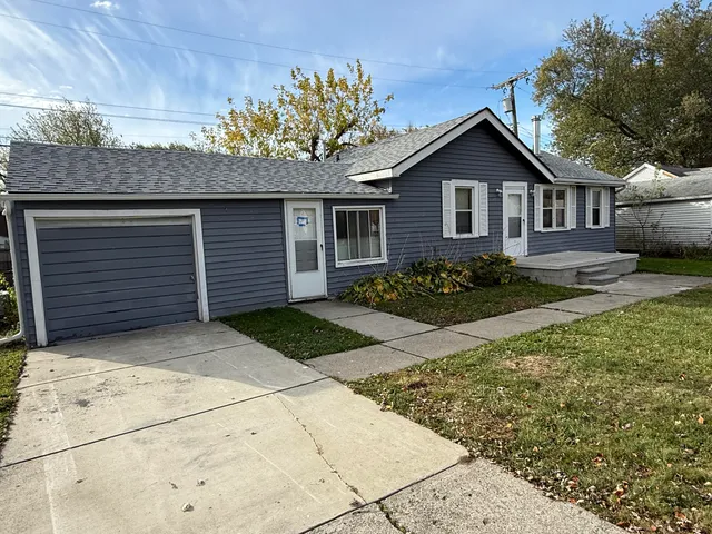 $150,000 | 14936 Alberta Avenue, Warren, MI 48089