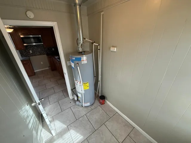 $150,000 | 14936 Alberta Avenue, Warren, MI 48089