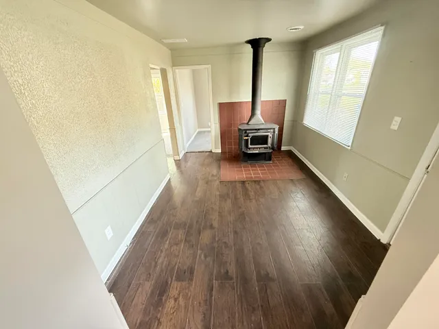 $150,000 | 14936 Alberta Avenue, Warren, MI 48089