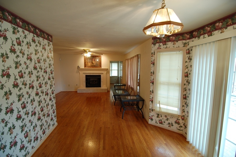 38 Stonehaven Lane Blue Ridge, VA 24064 - Photo 4 of 16 Dining Area and Family Room