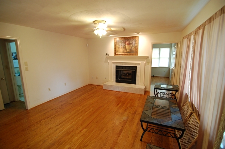 38 Stonehaven Lane Blue Ridge, VA 24064 - Photo 6 of 16 Family Room