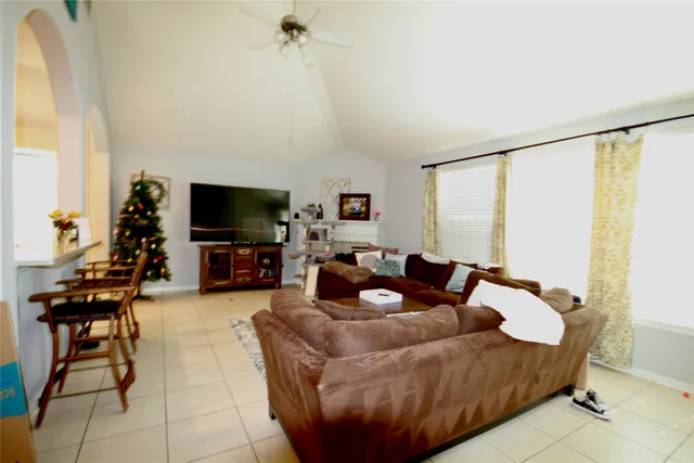 $2,175 | 18118 Yellowstone Trail, Humble, TX 77346