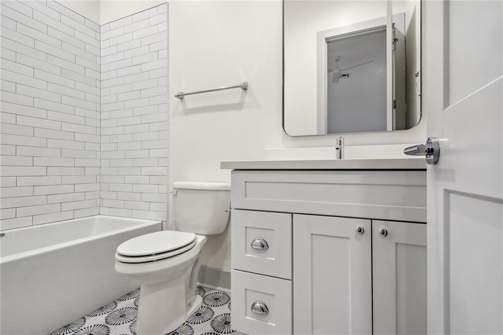 801 Patterson Road, Unit 112 New Orleans, LA 70114 - Photo 13 of 17