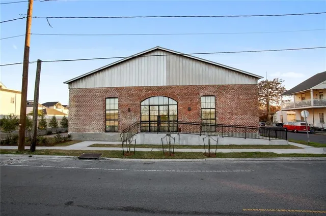 $1,750 | 801 Patterson Road, Unit 112, New Orleans, LA 70114