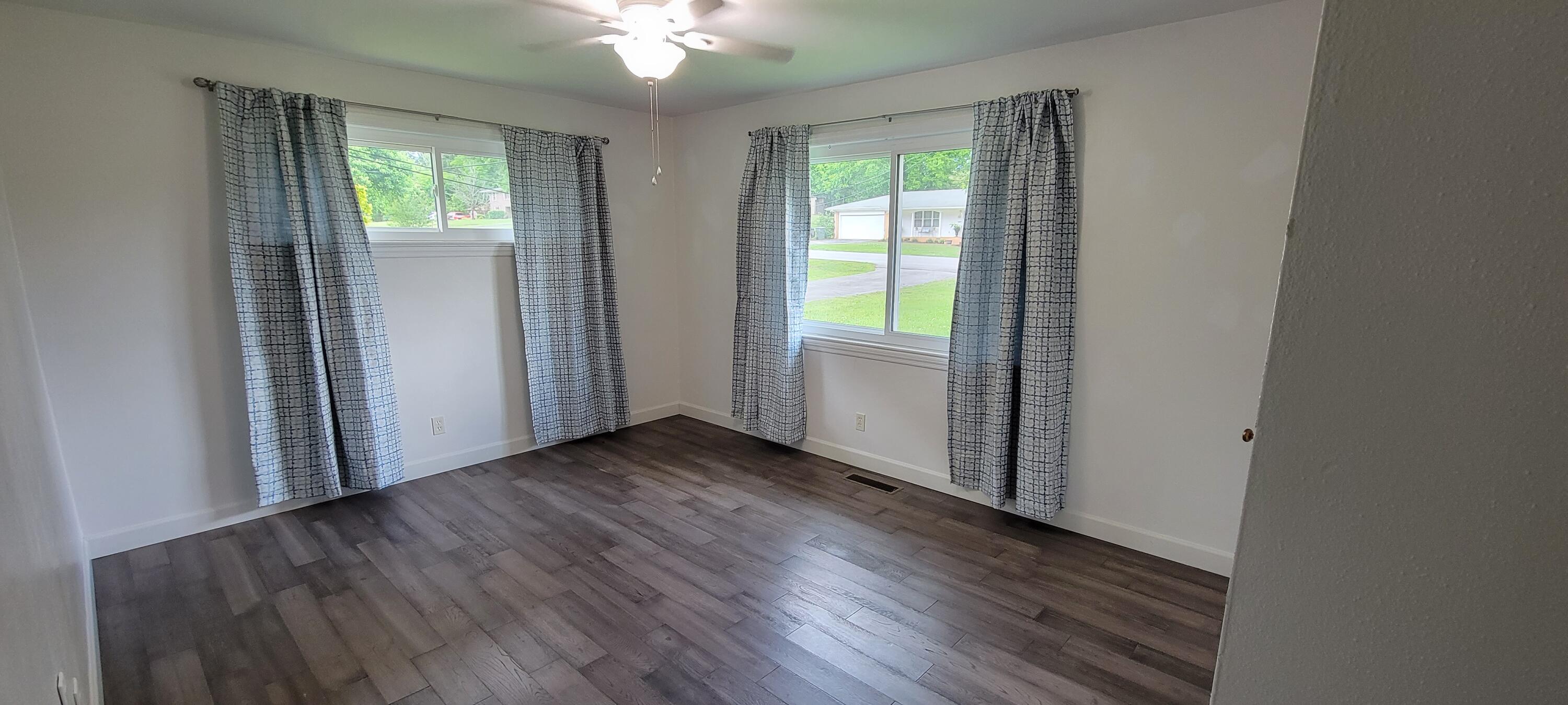 6754 Dupre Road Chattanooga, TN 37421 - Photo 16 of 30 2023 Dupree second bedroom 1