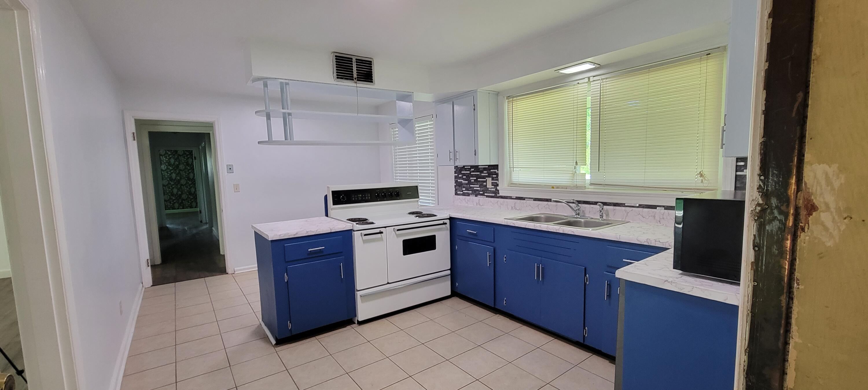 6754 Dupre Road Chattanooga, TN 37421 - Photo 4 of 30 2023 Dupree Kitchen 1