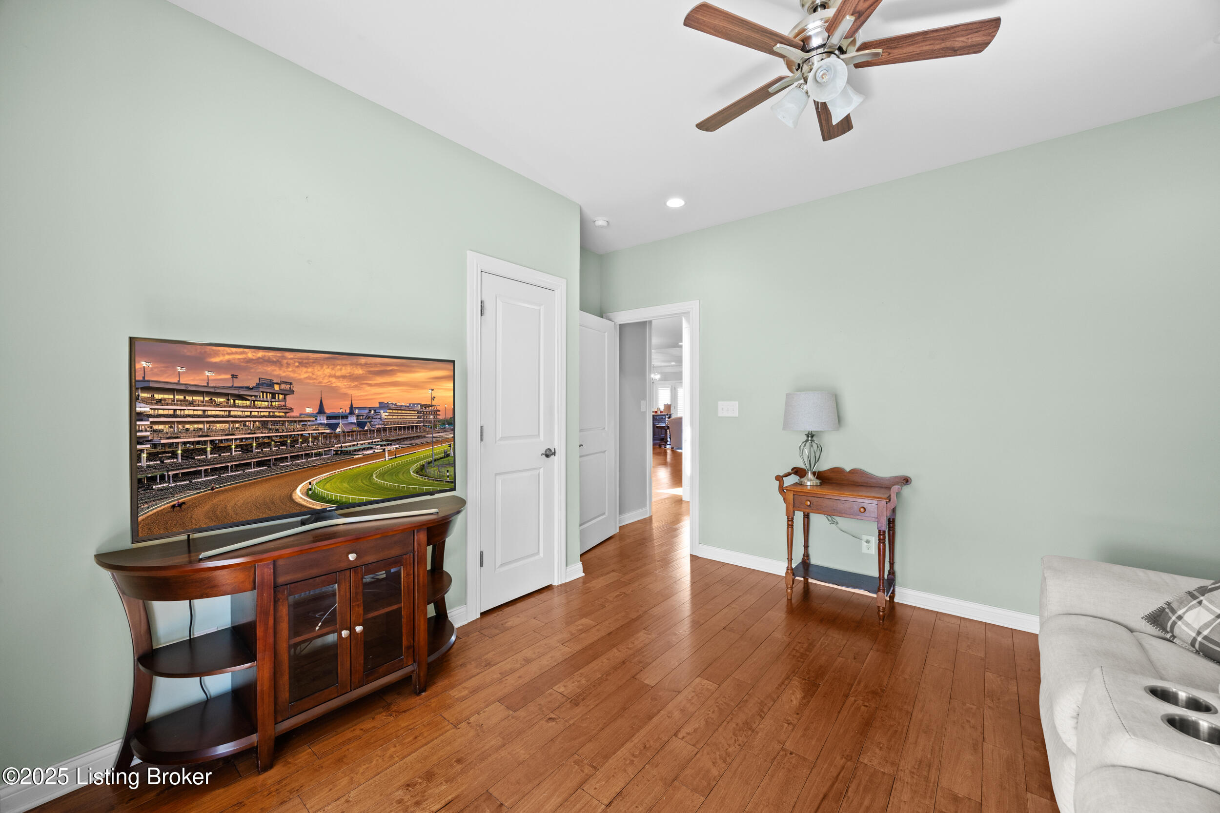 1801 Meremont Ridge Road Louisville, KY 40245 - Photo 33 of 53 1801 Meremont Ridge Rd