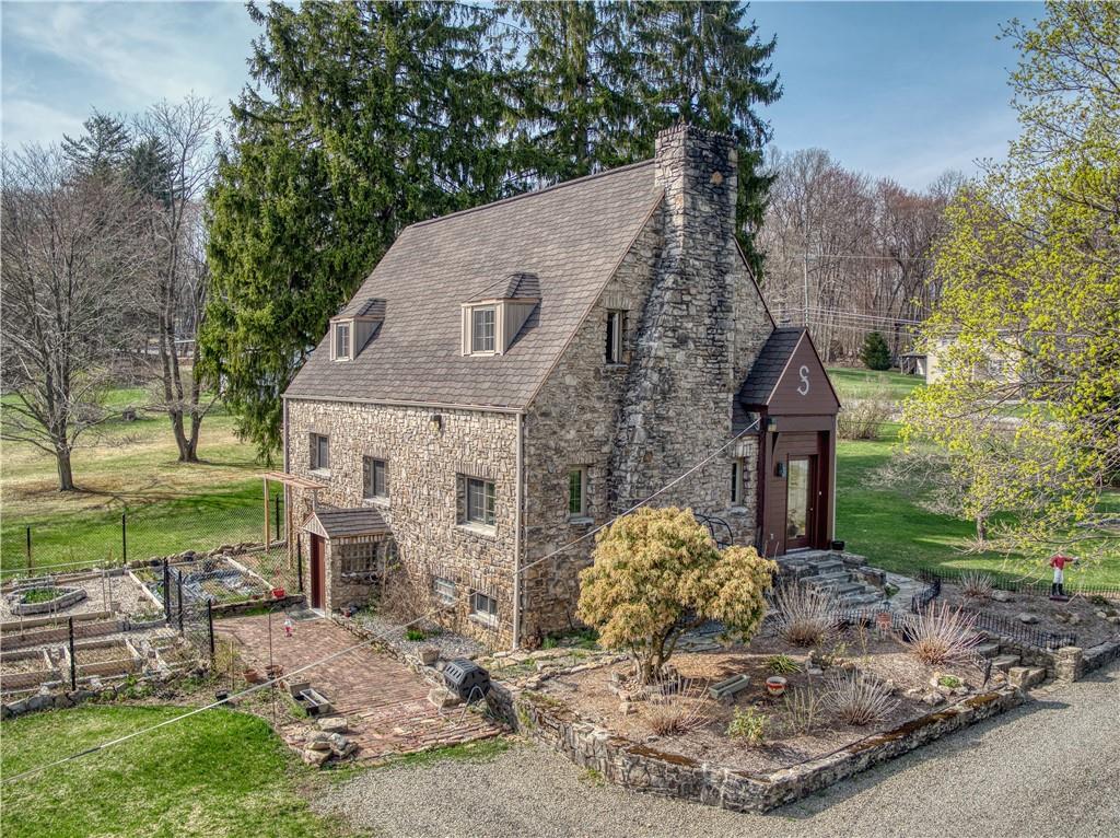 3259 Menoher Boulevard Johnstown, PA 15905 - Photo 3 of 25