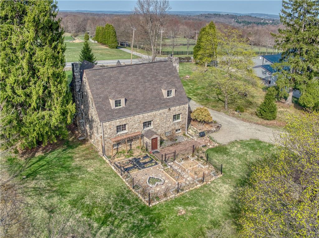 3259 Menoher Boulevard Johnstown, PA 15905 - Photo 4 of 25