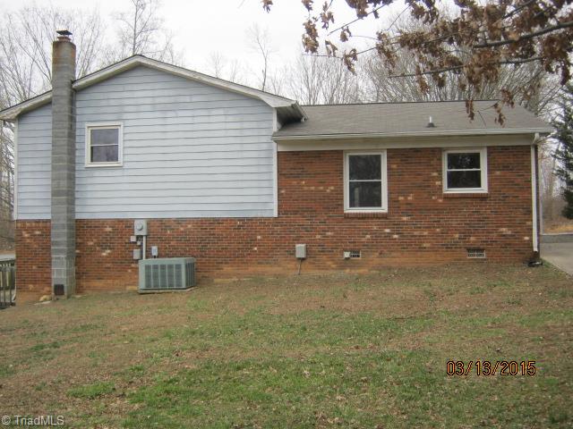 1653 Turner Road Lexington, NC 27292 - Photo 4 of 7 Gallery Image 4