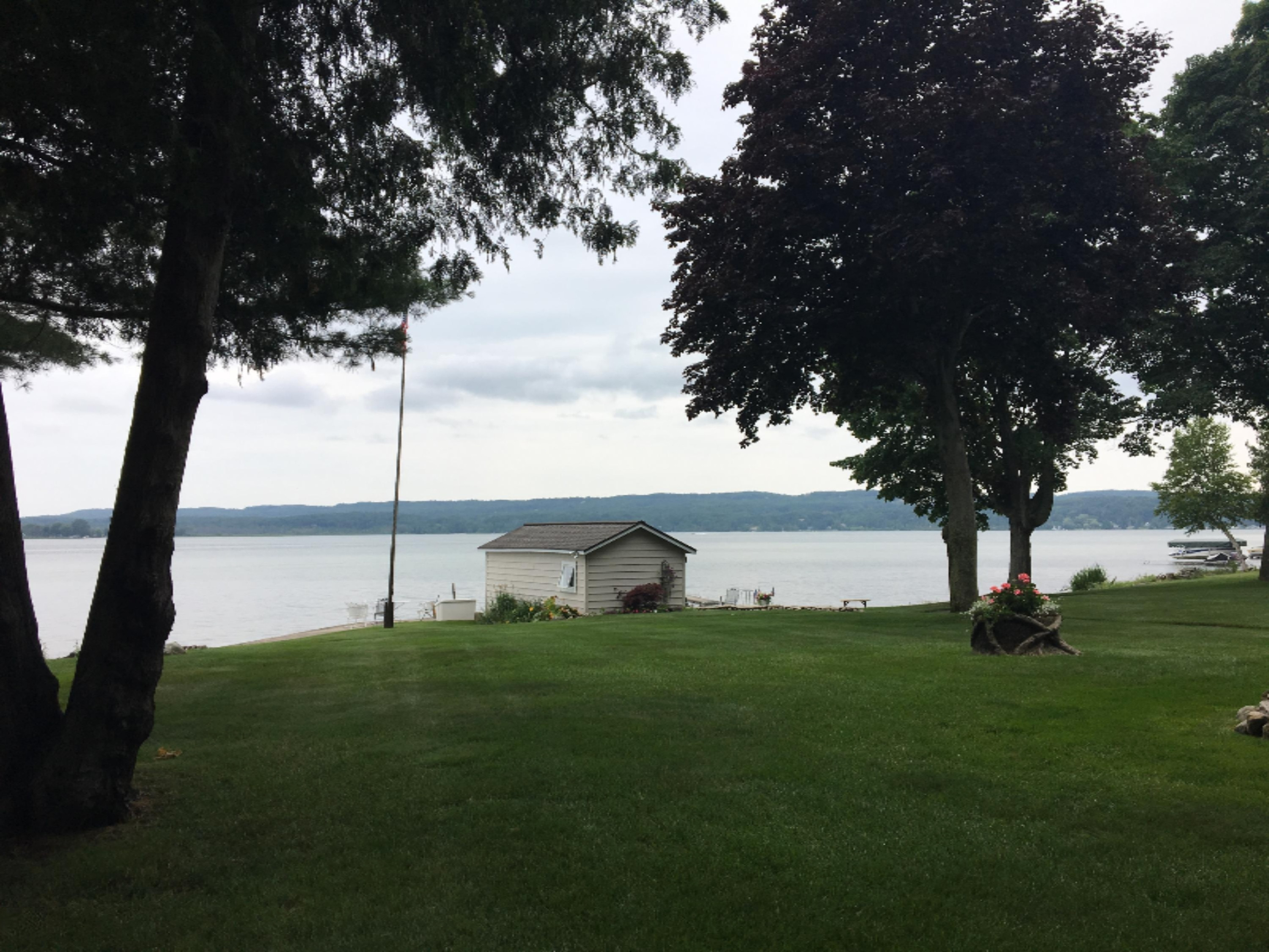 3512 Crescent Beach Road Manistee, MI 49660 - Photo 2 of 12 IMG_1385