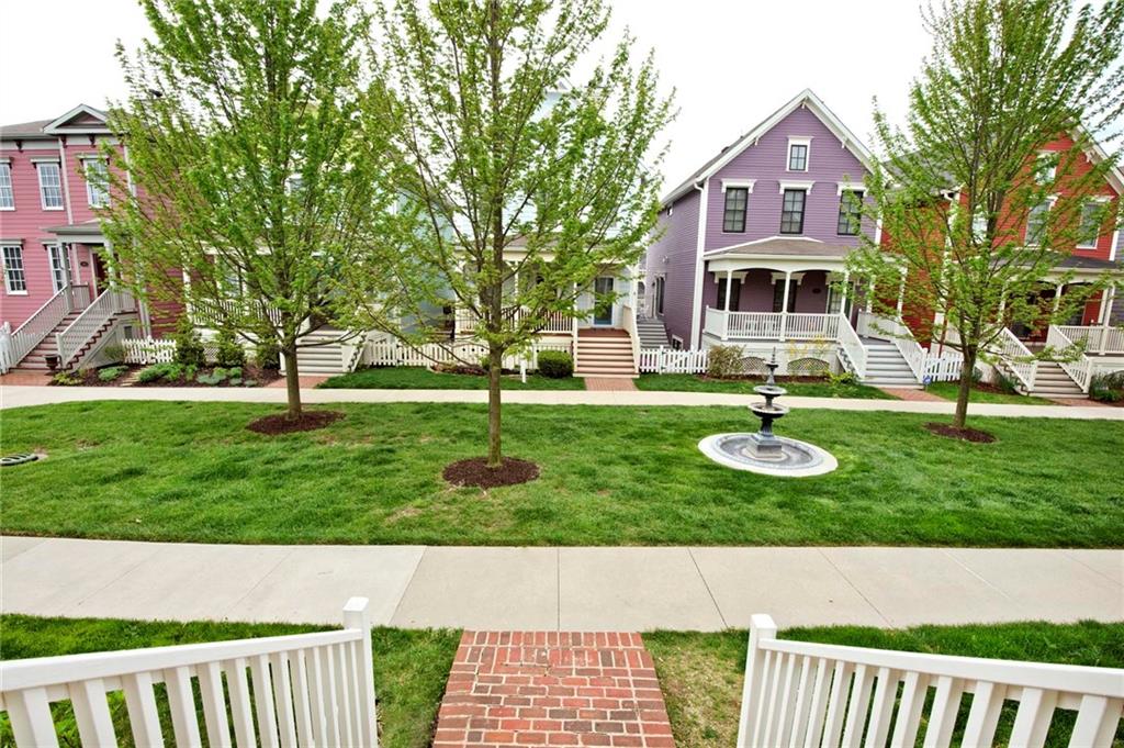 2015 Rhettsbury Street Carmel, IN 46032 - Photo 2 of 18