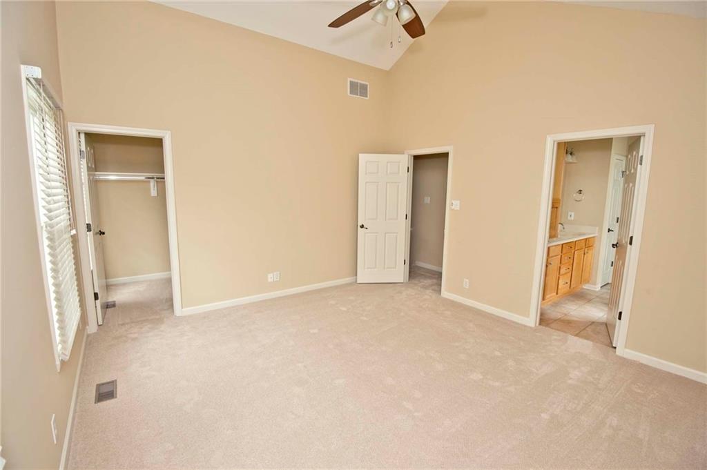 2015 Rhettsbury Street Carmel, IN 46032 - Photo 12 of 18
