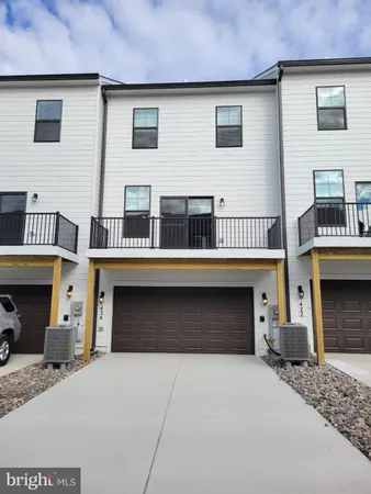 $2,900 | 424 Herringbone Way, Frederick, MD 21701