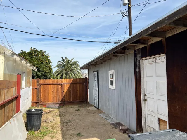 $189,000 | Undisclosed Address, Taft, CA 93268