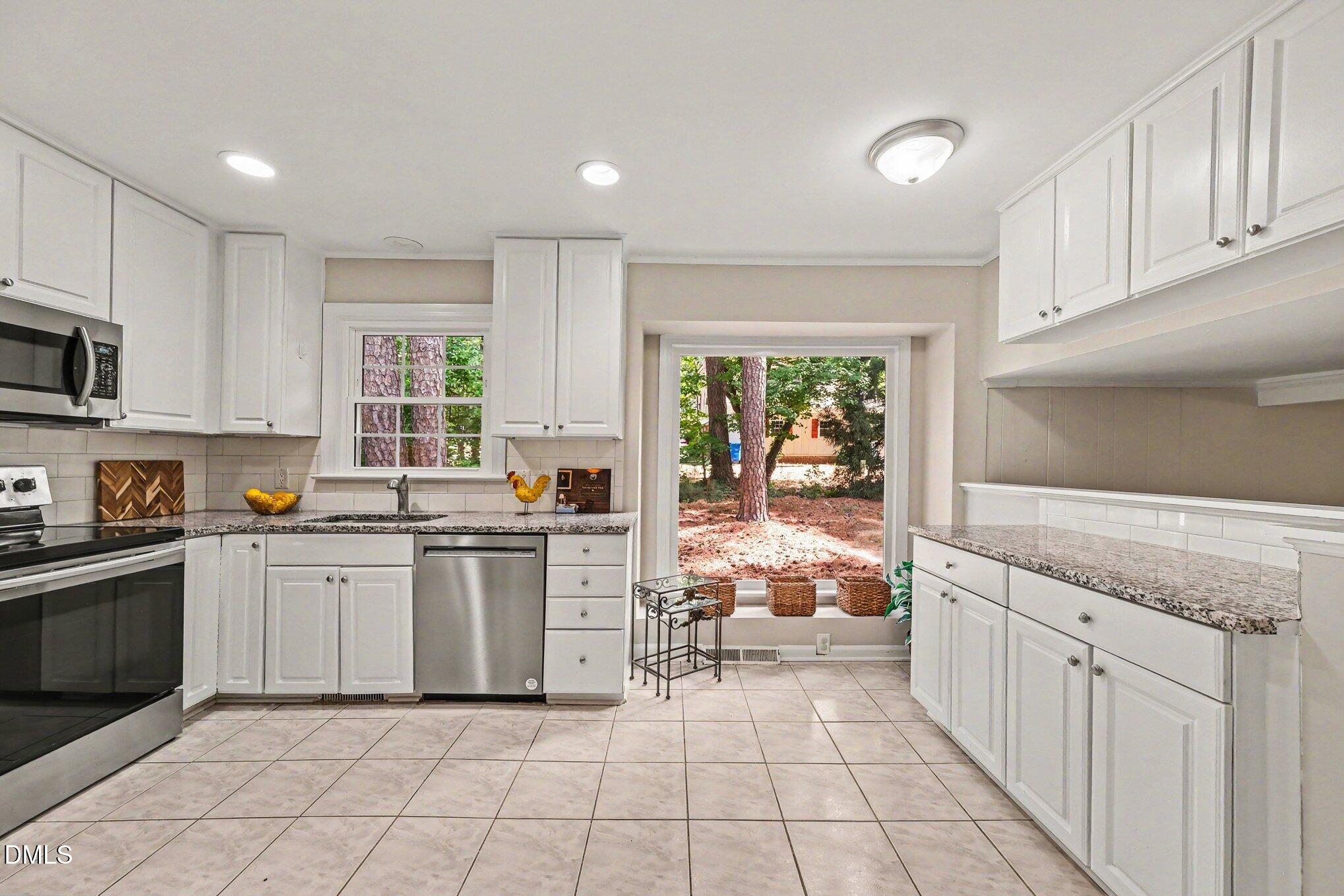 1608 Westhaven Drive Raleigh, NC 27607 - Photo 8 of 33
