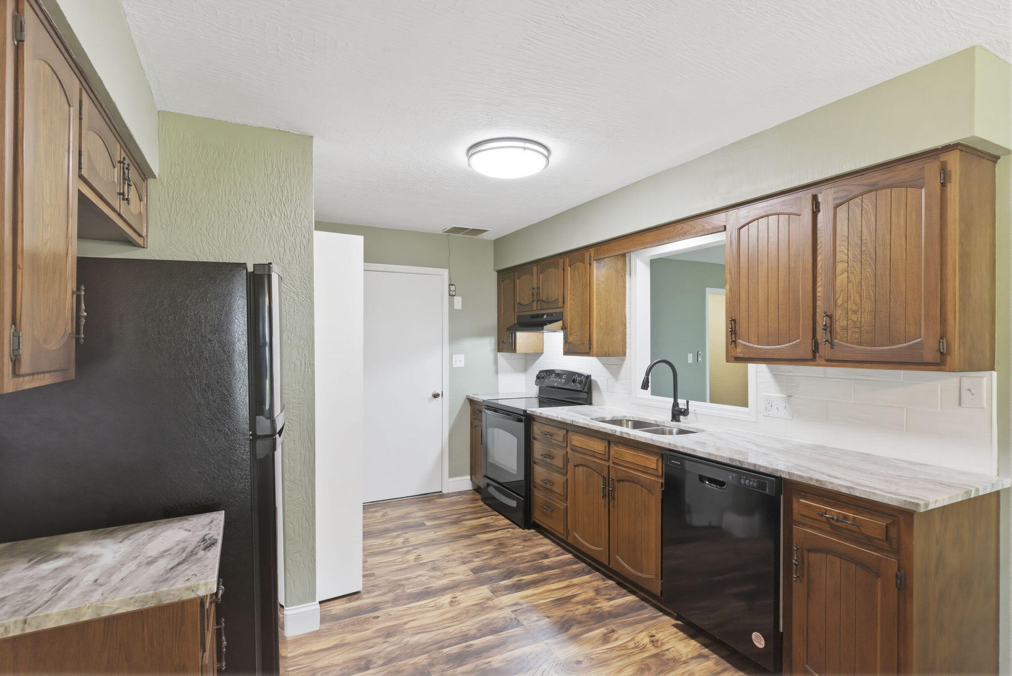 504 West Bell Street Springfield, MO 65803 - Photo 9 of 25 9-web-or-mls-DSC08492