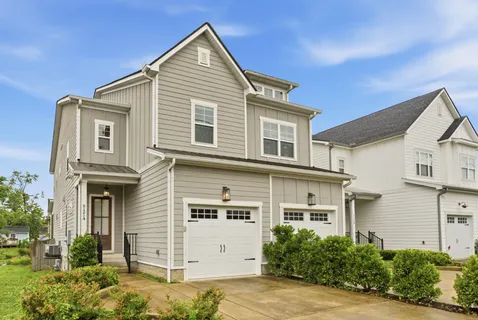 $675,000 | 6121 A Louisiana Avenue, Nashville, TN 37209