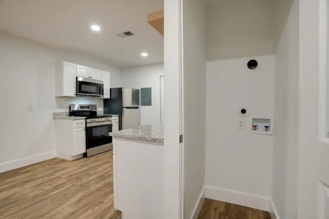 $1,500 | 1922 Herman Street, Unit B, Nashville, TN 37208