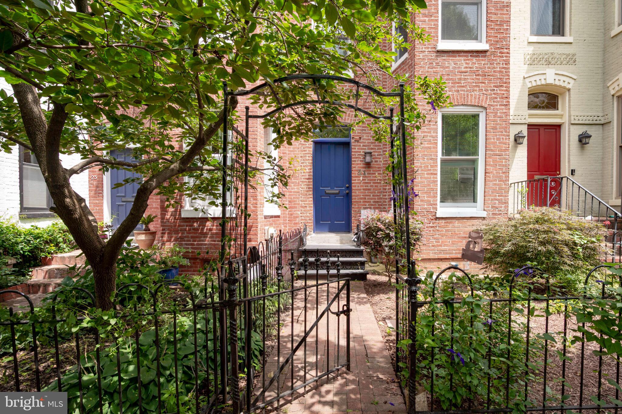 21 7th Street Northeast Washington, DC 20002 - Photo 47 of 73 Gated Front Garden