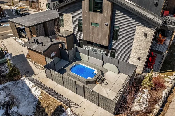 a front view of a building with street view