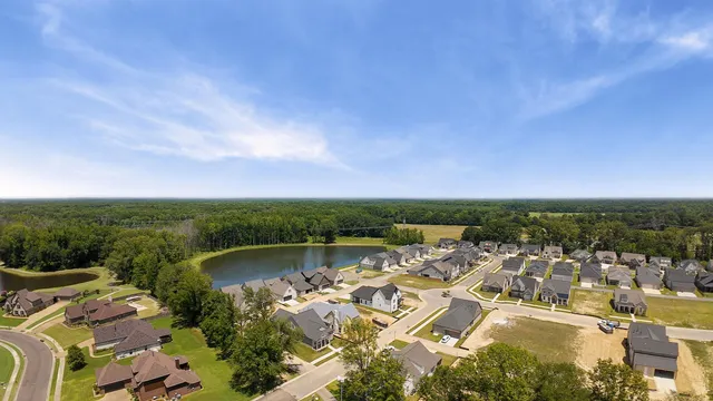 $554,900 | 535 Vly Frg Lane, Rossville, TN 38066