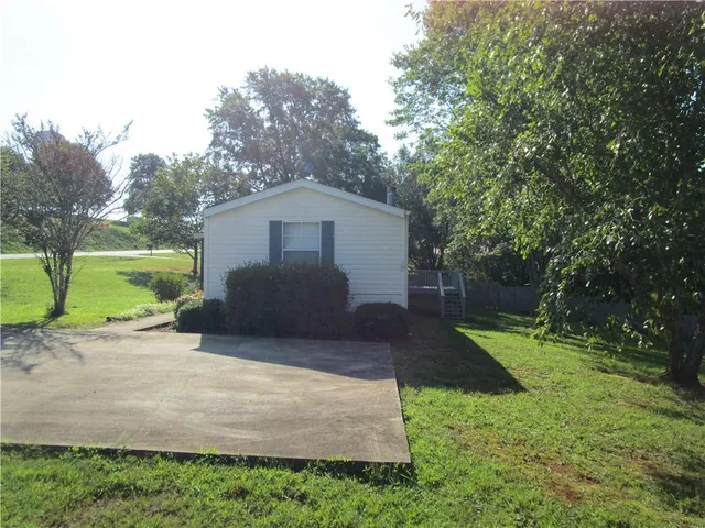 $1,500 | 6698 Clermont Highway, Clermont, GA 30527