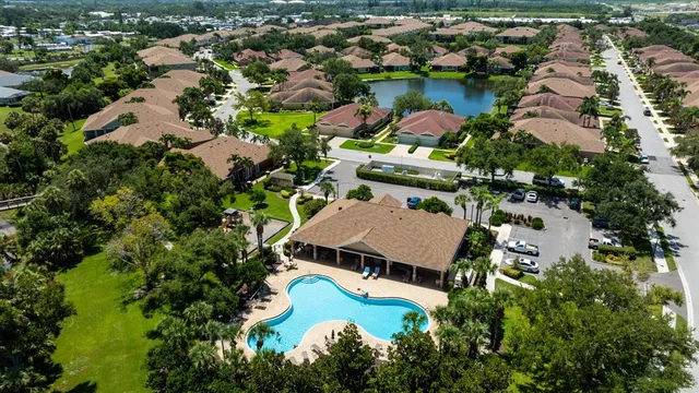 $4,500 | 4158 Overture Circle, Unit 4158, Bradenton, FL 34209