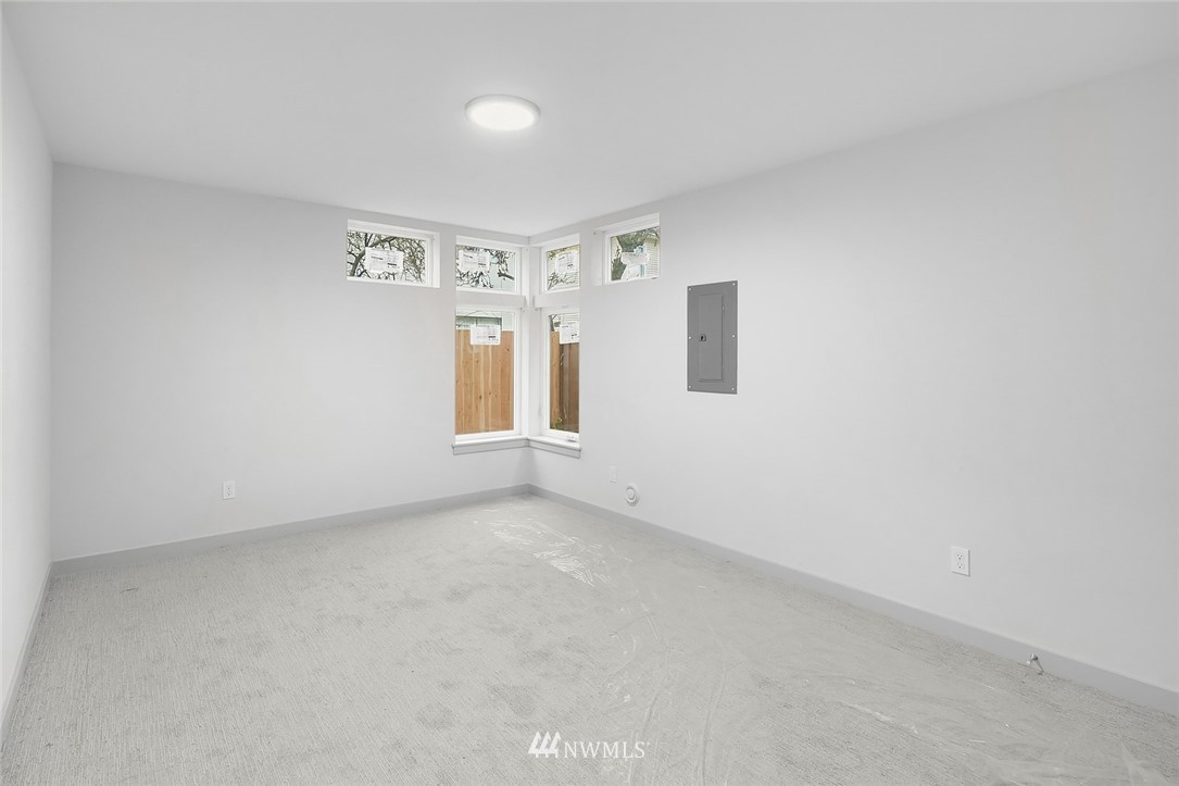 513 North 48th Street Seattle, WA 98103 - Photo 17 of 24 Gallery Image 17