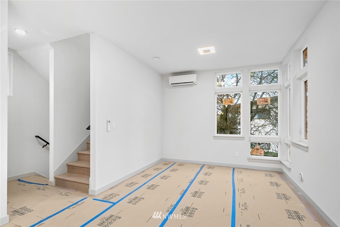 513 North 48th Street Seattle, WA 98103 - Photo 10 of 24 Gallery Image 10