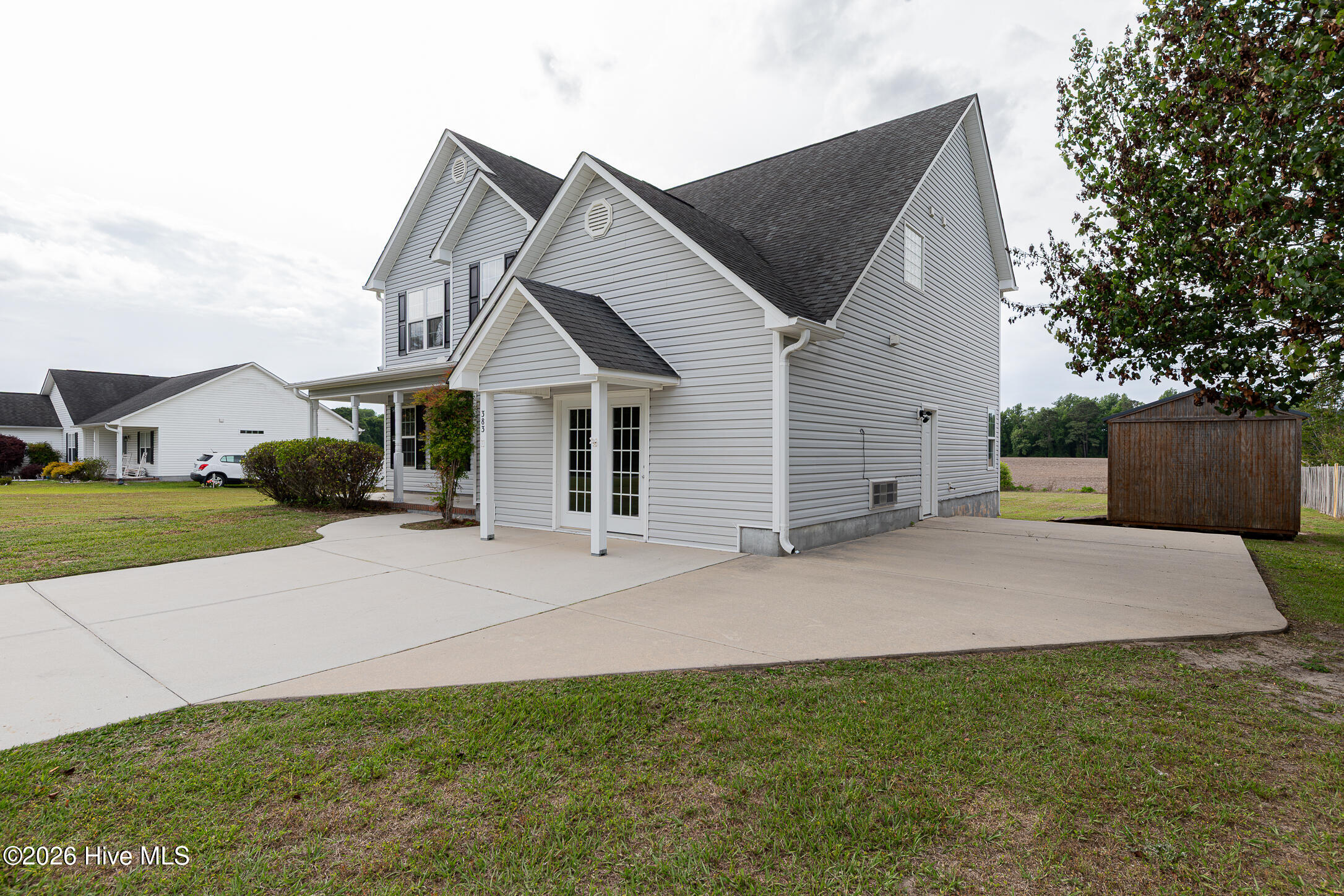 383 Francktown Road Richlands, NC 28574 - Photo 3 of 45 6FRONT