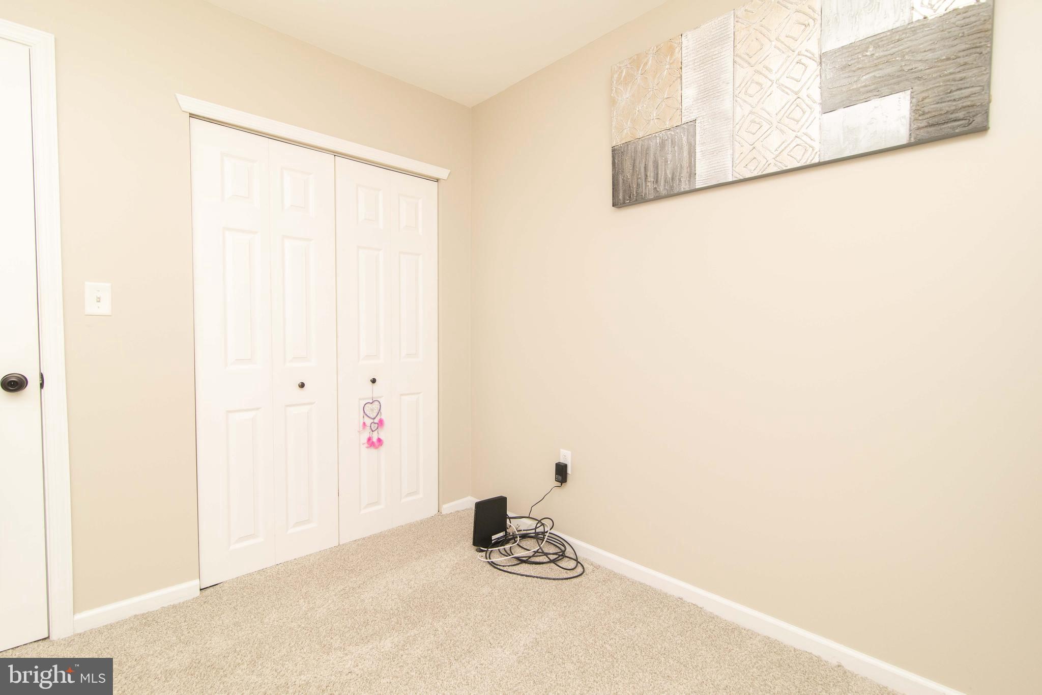 90 Border Rock Road Levittown, PA 19057 - Photo 20 of 29 Gallery Image 20