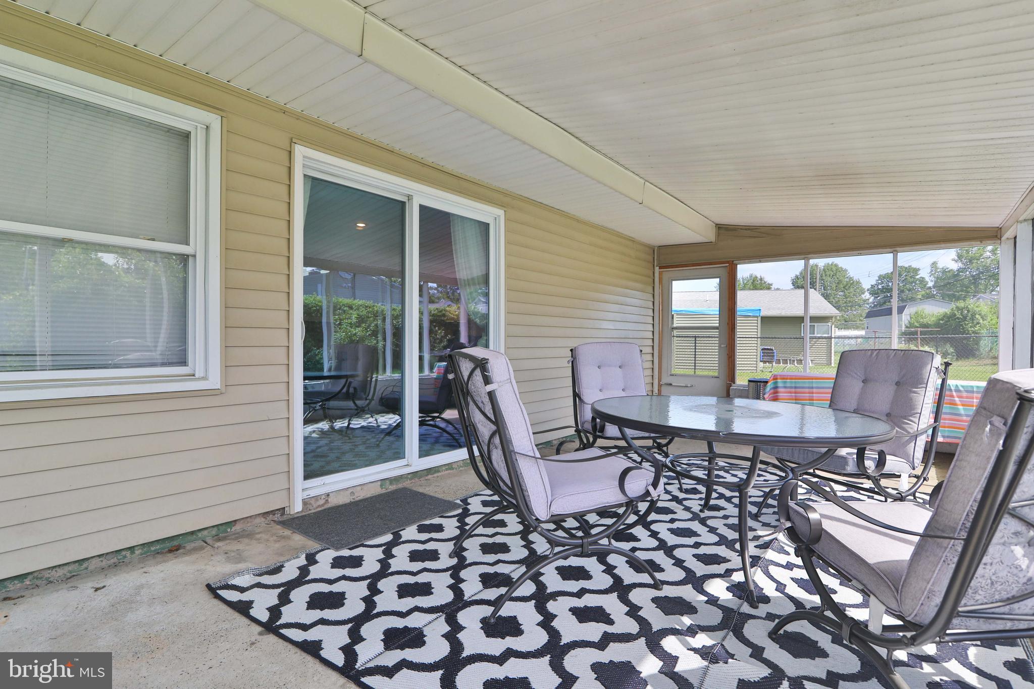 90 Border Rock Road Levittown, PA 19057 - Photo 24 of 29 Gallery Image 24