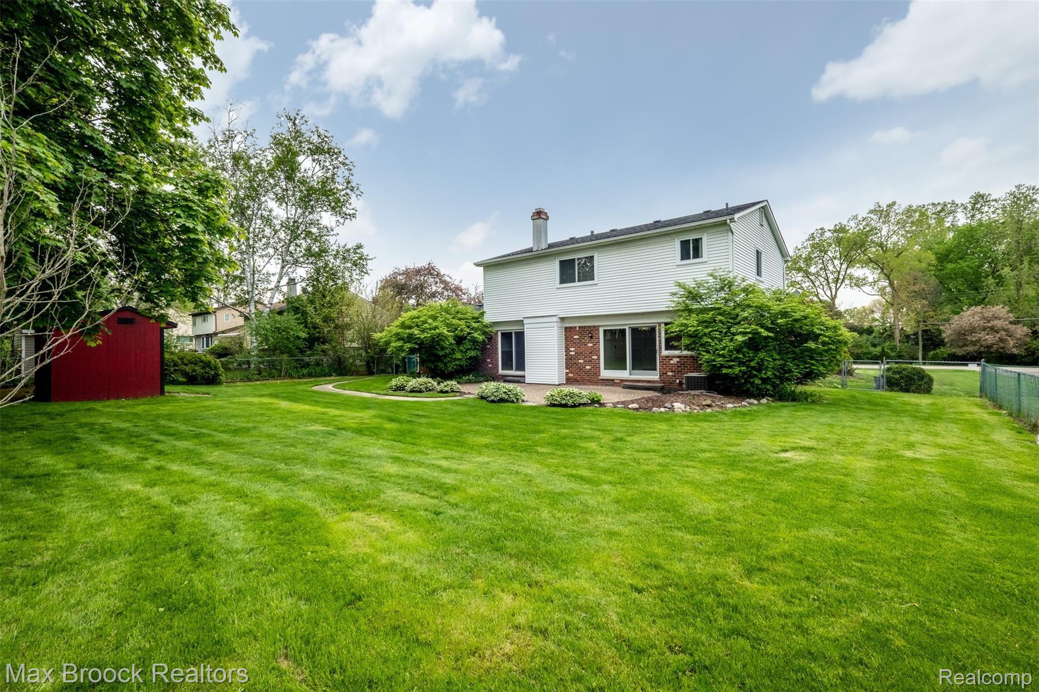 22614 Meadowbrook Road Novi, MI 48375 - Photo 34 of 34 22614 Meadowbrook (34 of 34).jpg