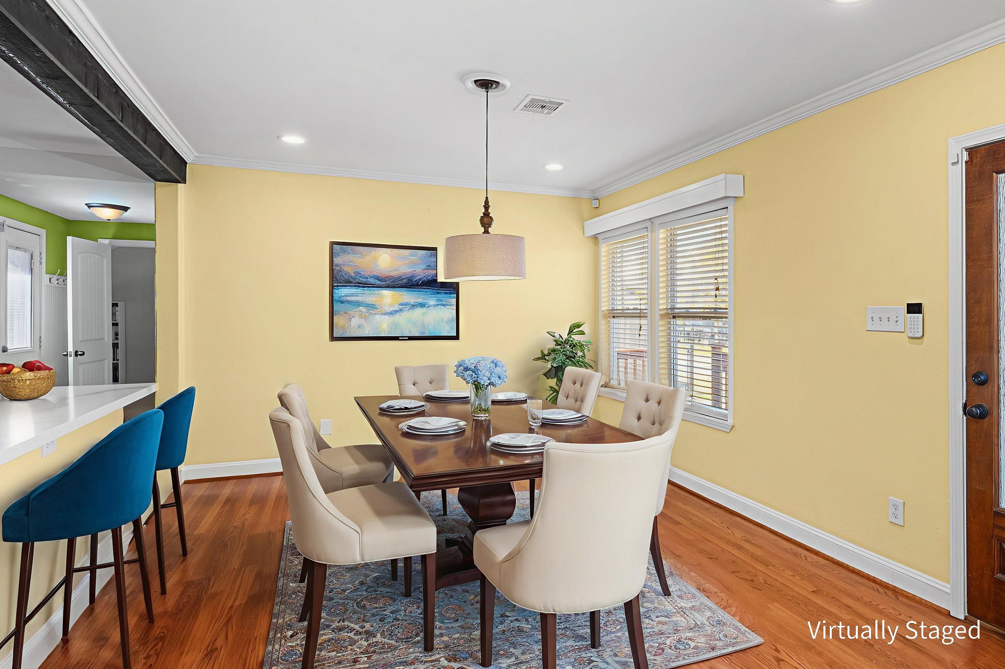 710 East 28th Street Houston, TX 77009 - Photo 16 of 44 a dining room with furniture and window