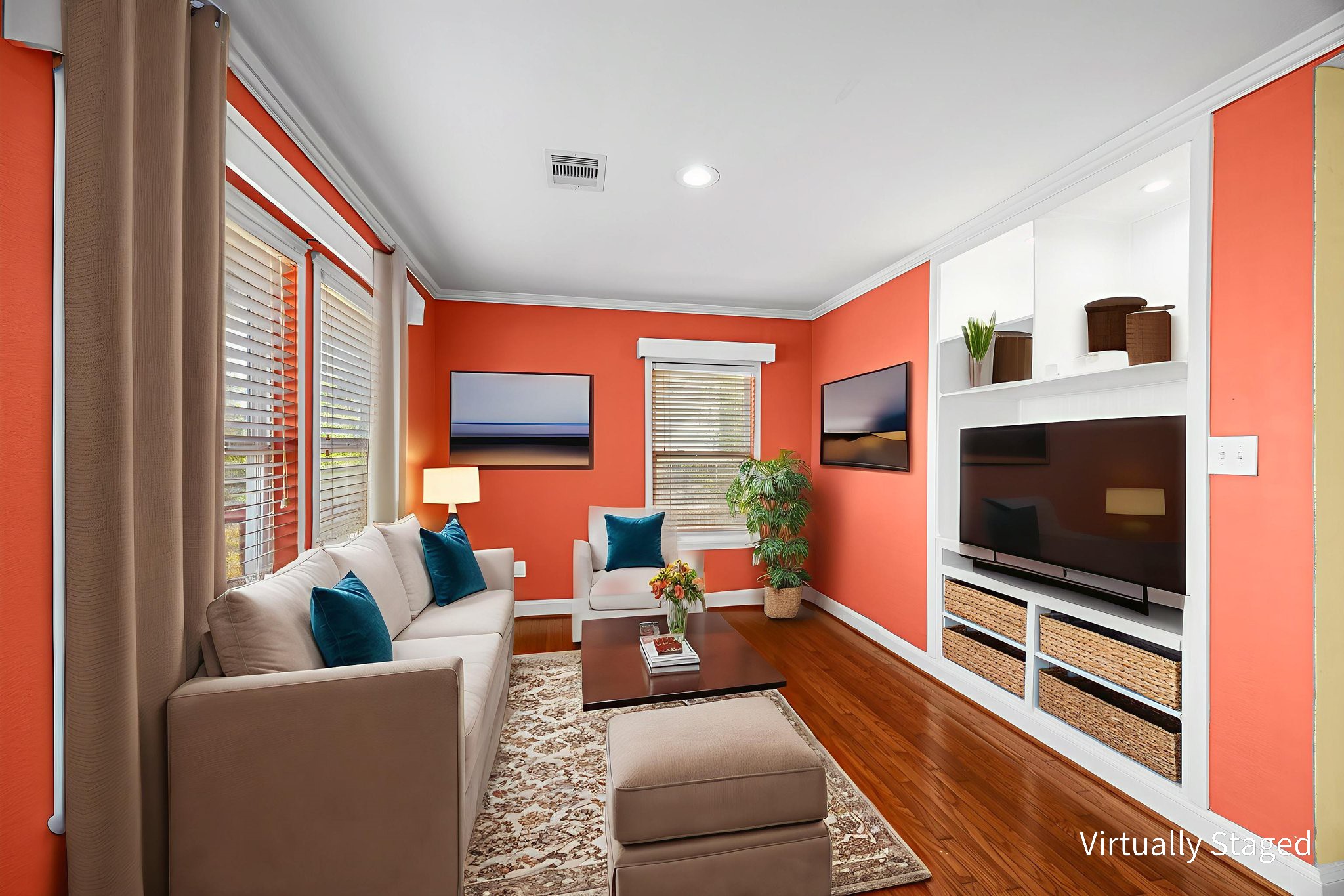 710 East 28th Street Houston, TX 77009 - Photo 20 of 44 a living room with furniture tv and a large window
