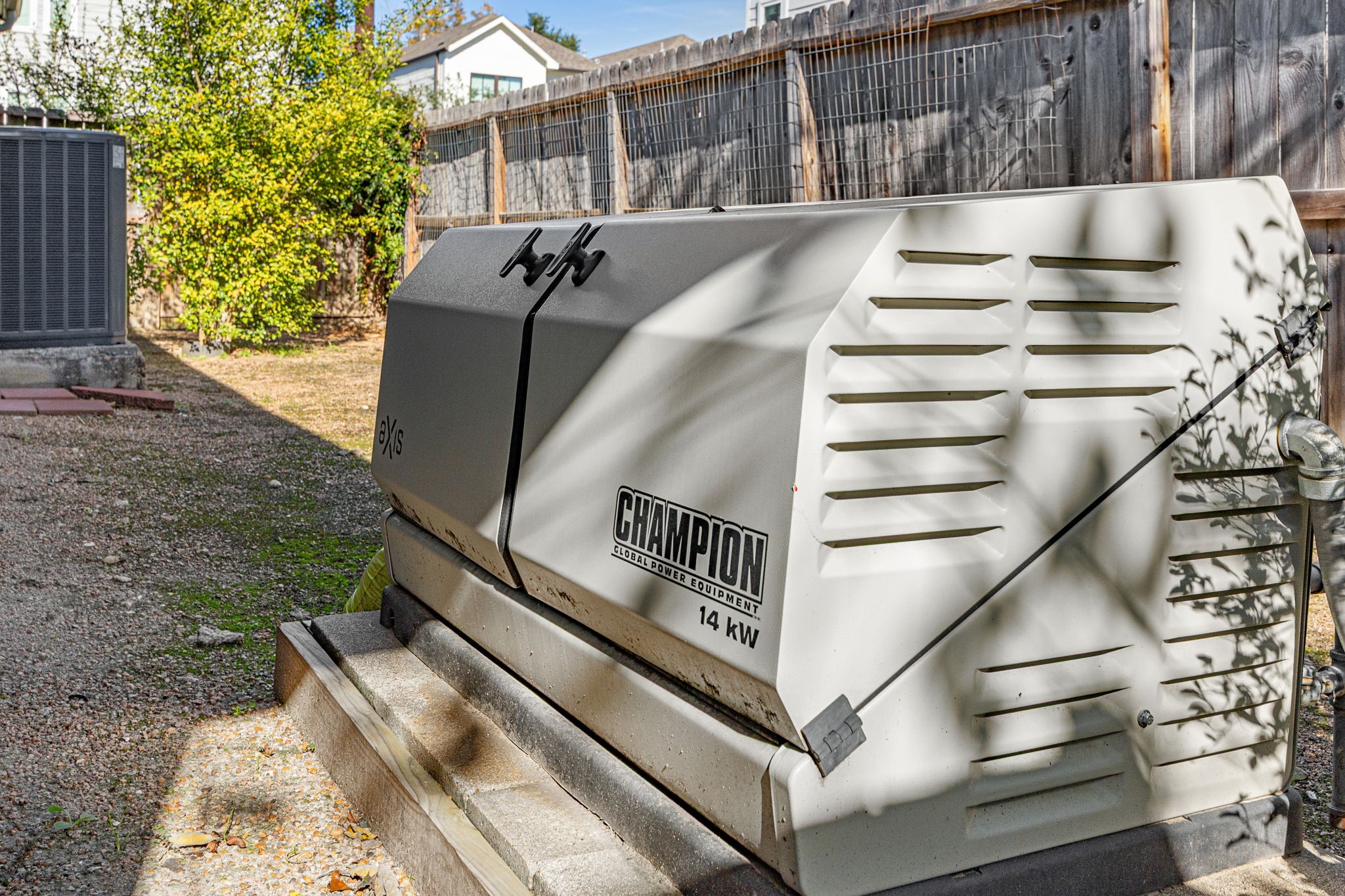 710 East 28th Street Houston, TX 77009 - Photo 41 of 44