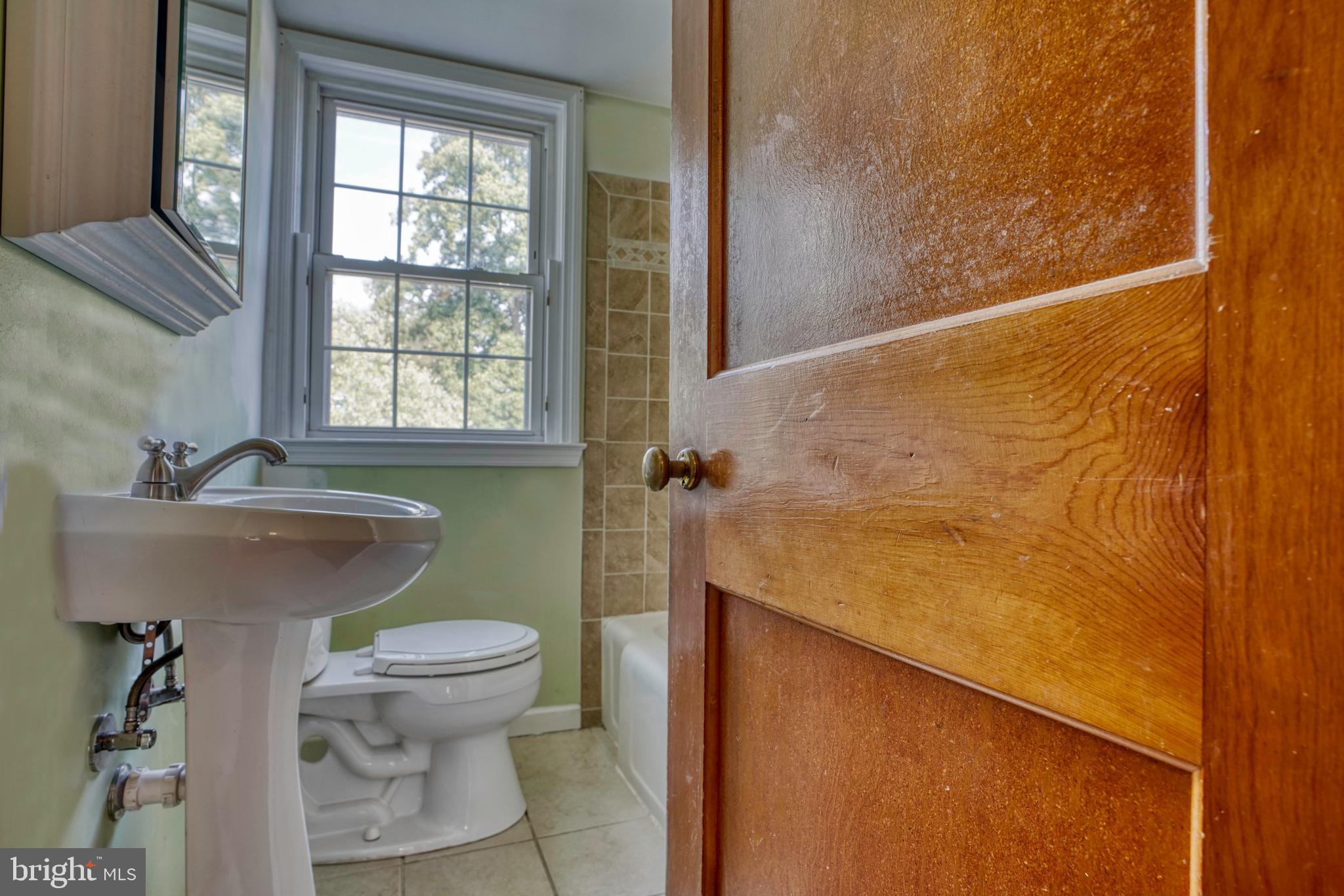 8307 Pleasant Plains Road Baltimore, MD 21286 - Photo 19 of 25 Gallery Image 19