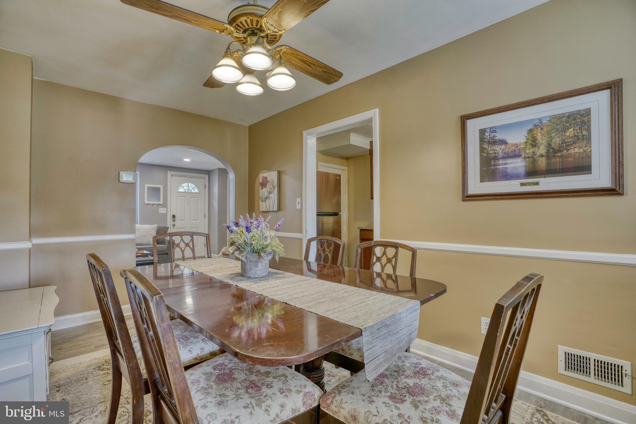 8307 Pleasant Plains Road Baltimore, MD 21286 - Photo 6 of 25 Gallery Image 6