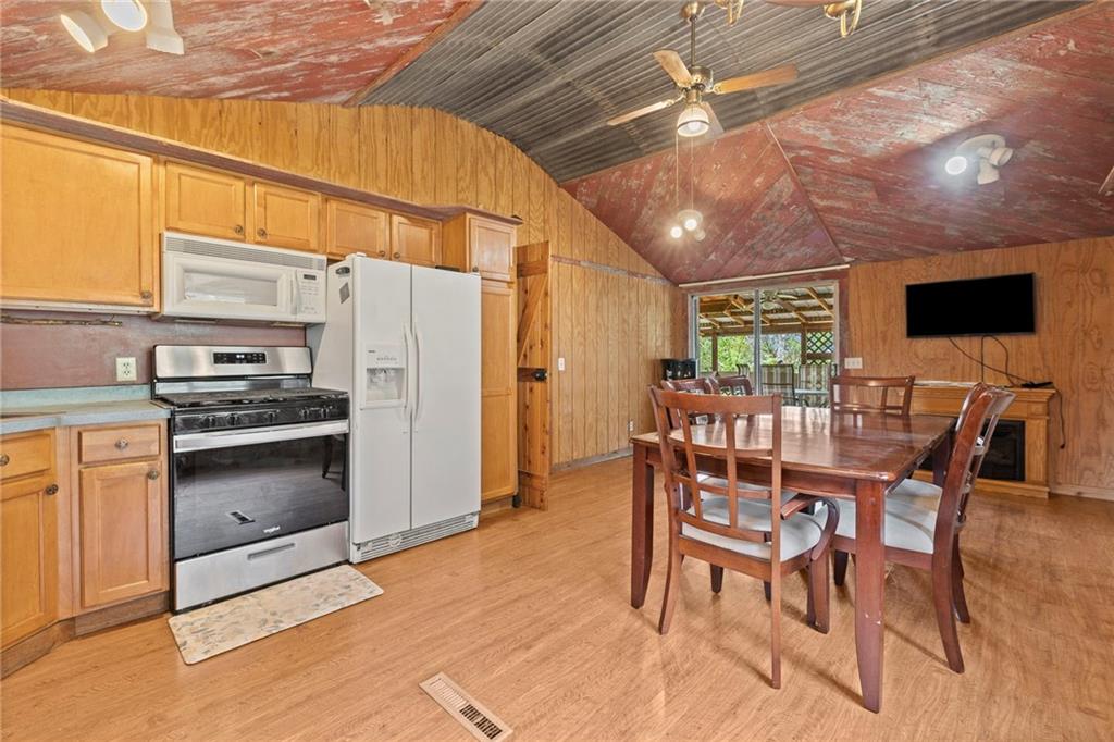 29463 West 1100th Road Garnett, KS 66032 - Photo 16 of 31