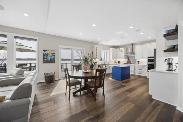 $1,250,000 | 6824 West Shadow Lake Drive, Lino Lakes, MN 55014