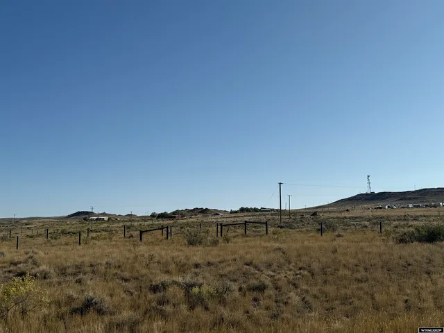 $43,500 | 17607 Frontage Road, Casper, WY 82601